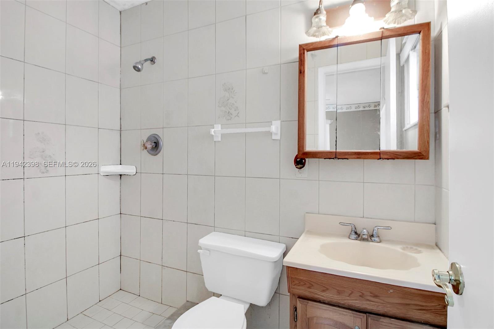 SCHOOL HOUSE SUB - Residential