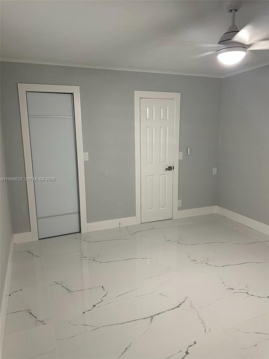 LINCOLN ESTS - Residential Lease