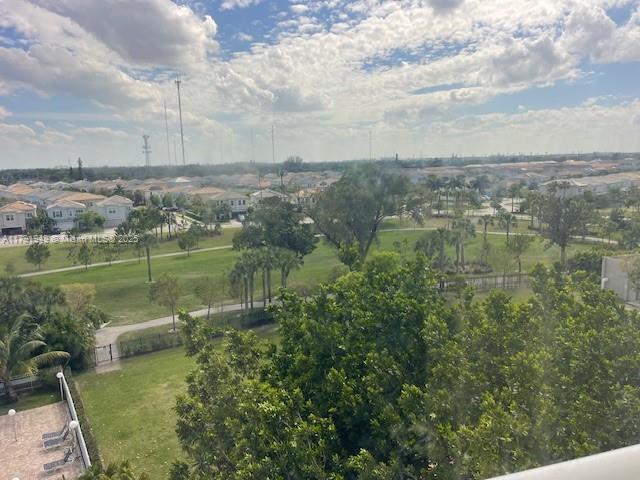 HILLCREST NO 21 CONDO - Residential