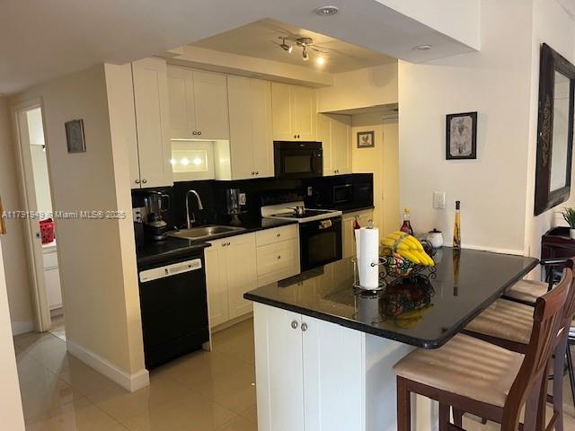 HILLCREST NO 21 CONDO - Residential