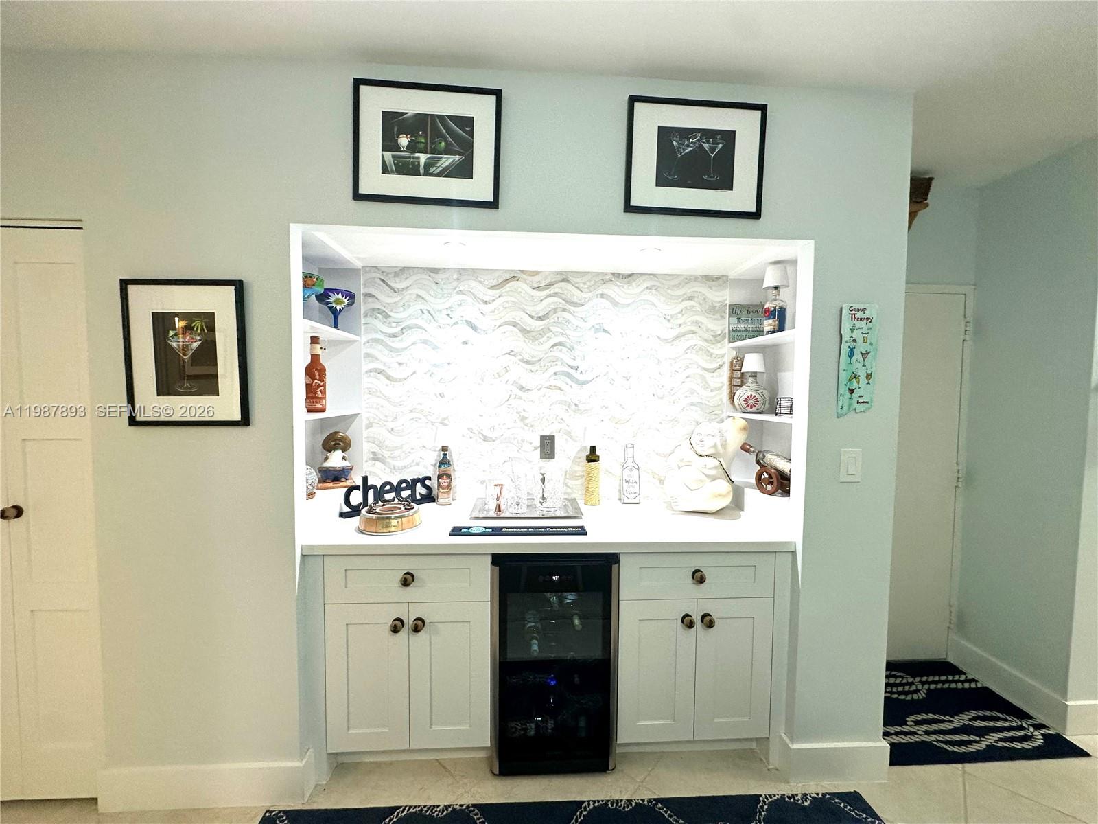 HEMISPHERES CONDO - Residential