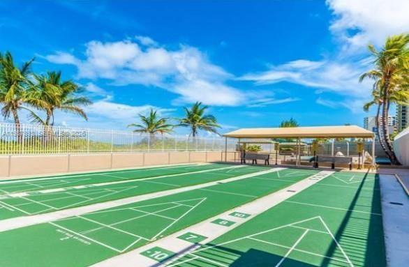 HEMISPHERES CONDO - Residential