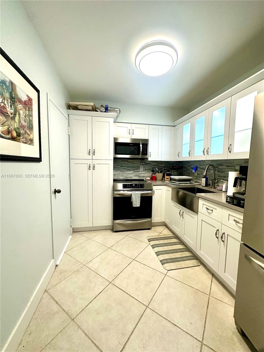 HEMISPHERES CONDO - Residential