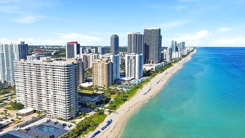 HEMISPHERES CONDO - Residential