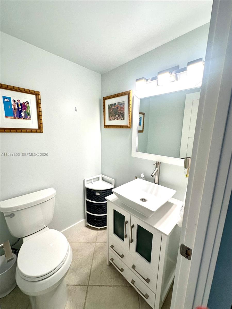 HEMISPHERES CONDO - Residential