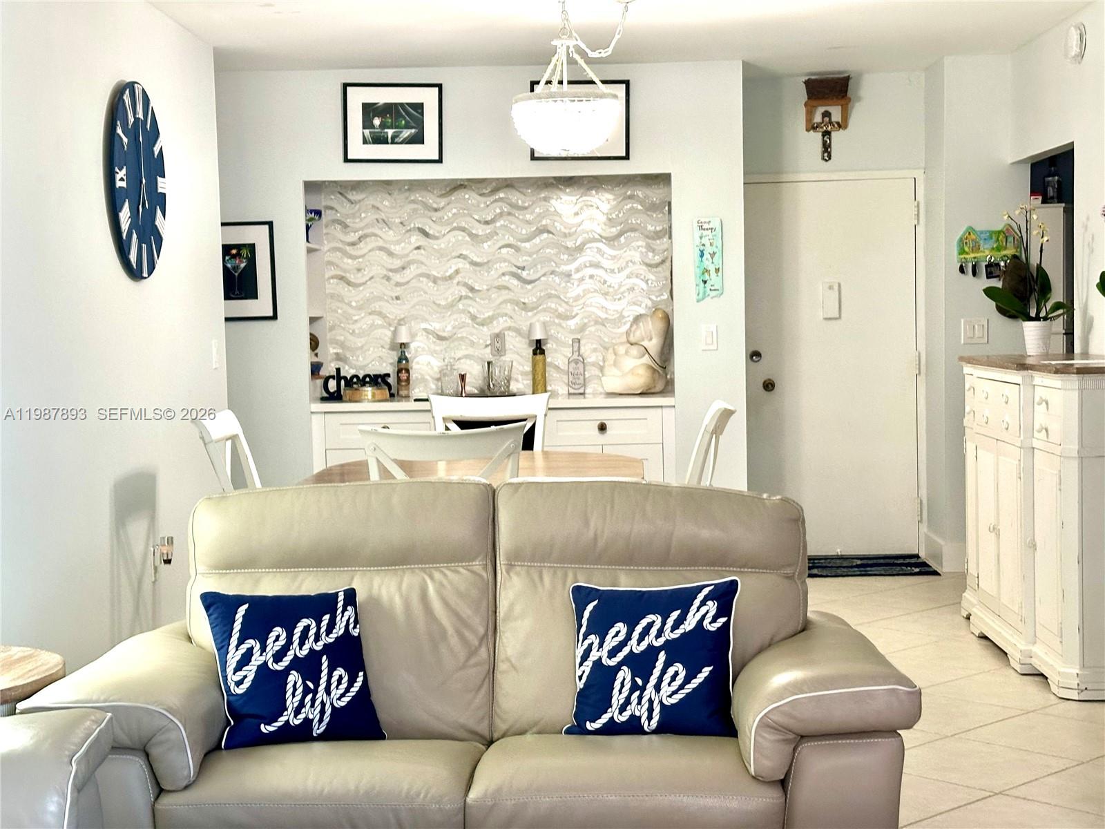 HEMISPHERES CONDO - Residential