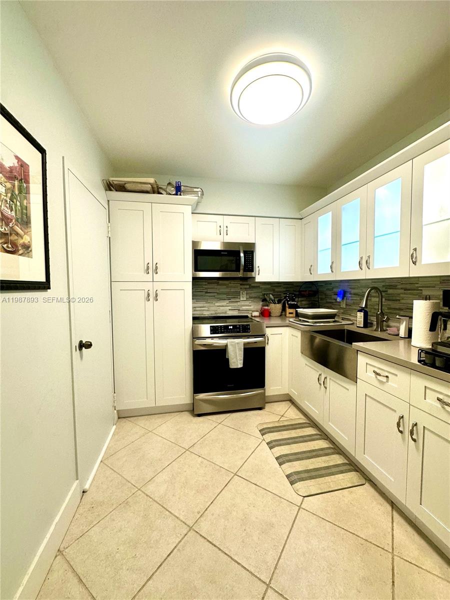 HEMISPHERES CONDO - Residential