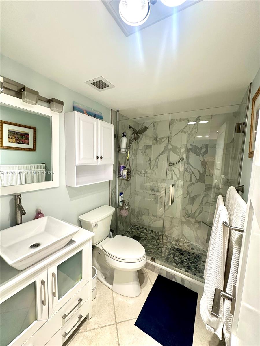 HEMISPHERES CONDO - Residential