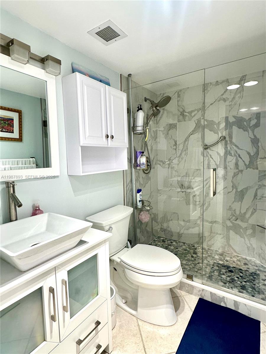 HEMISPHERES CONDO - Residential