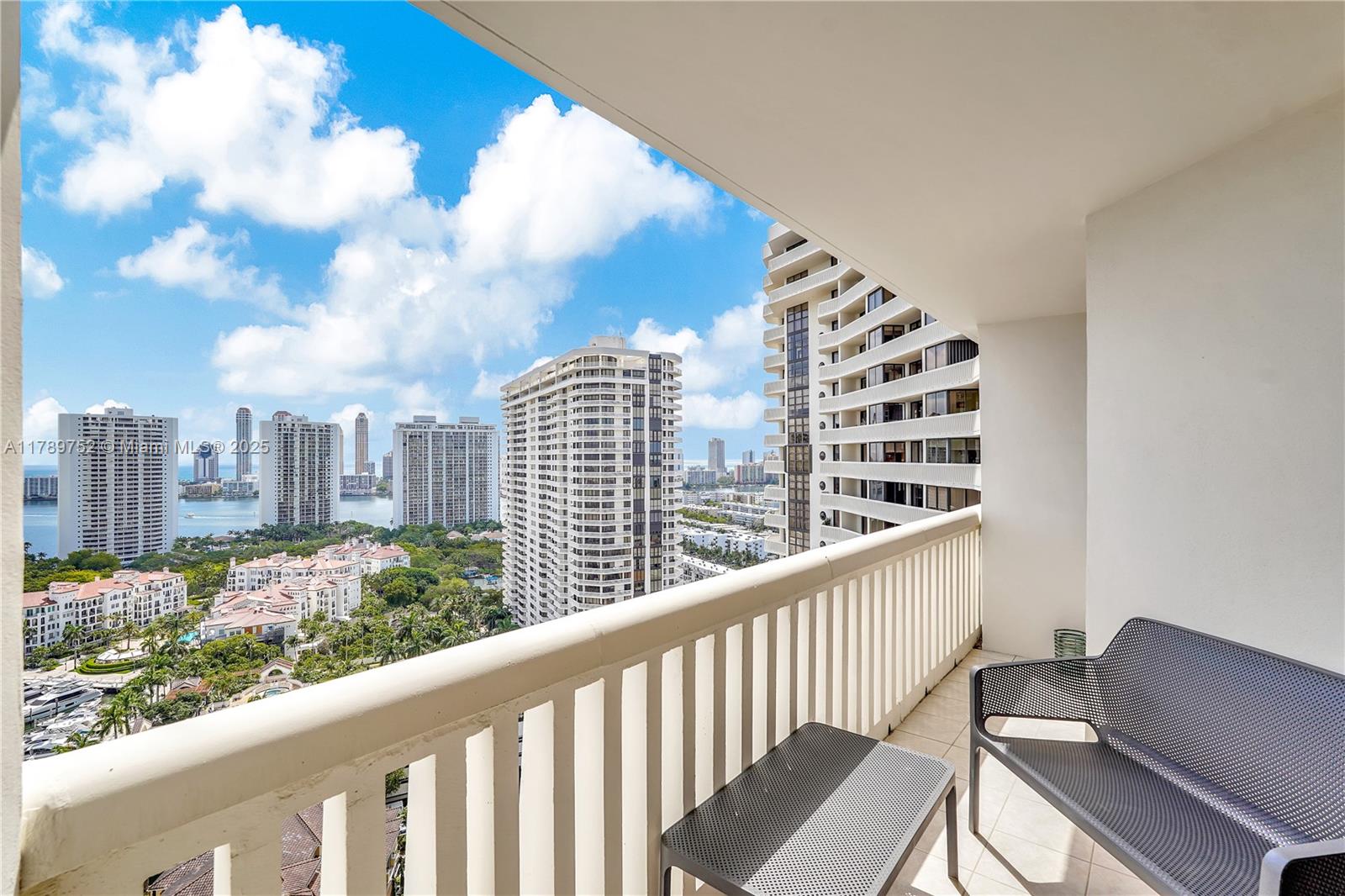 1000 Williams Island - Residential Lease