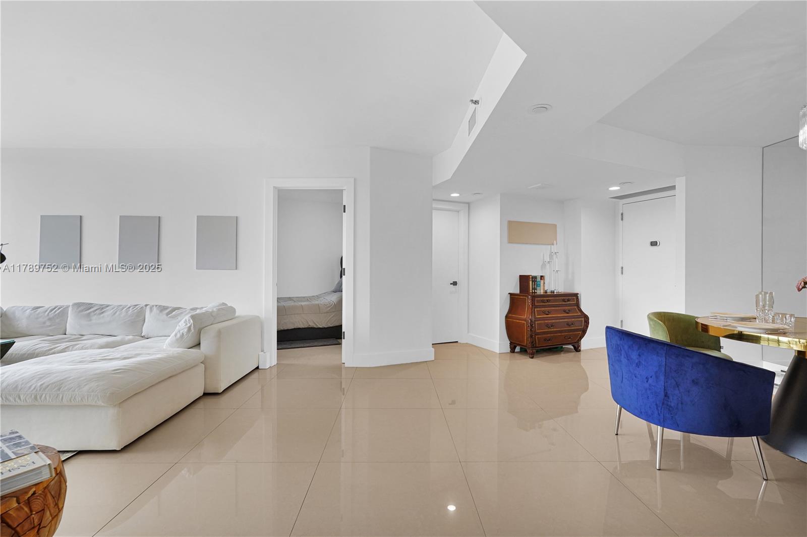 1000 Williams Island - Residential Lease