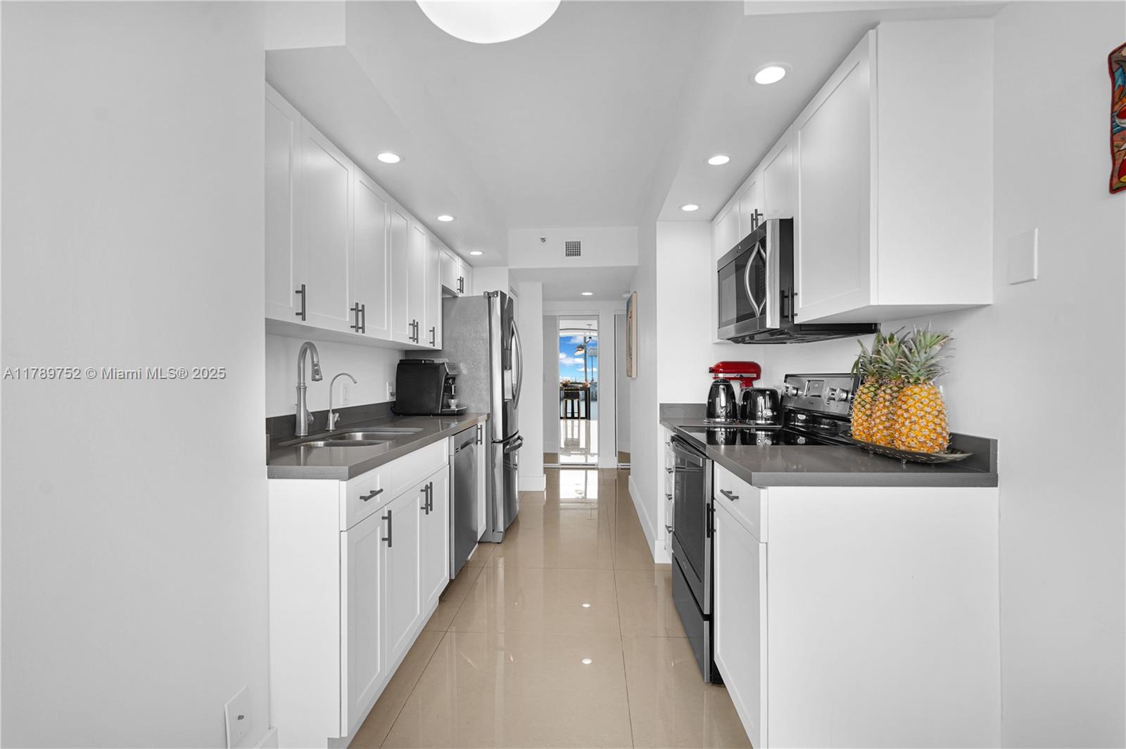 1000 Williams Island - Residential Lease