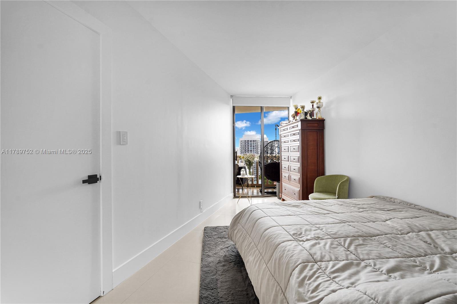 1000 Williams Island - Residential Lease