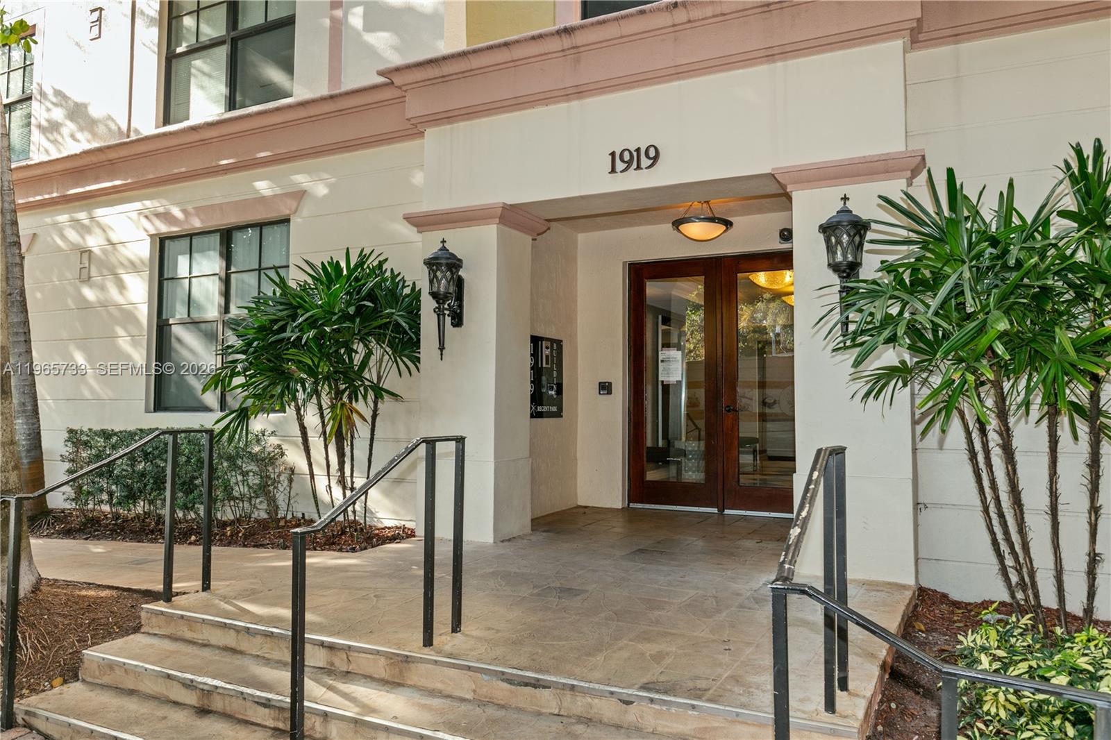 REGENT PARK CONDO - Residential