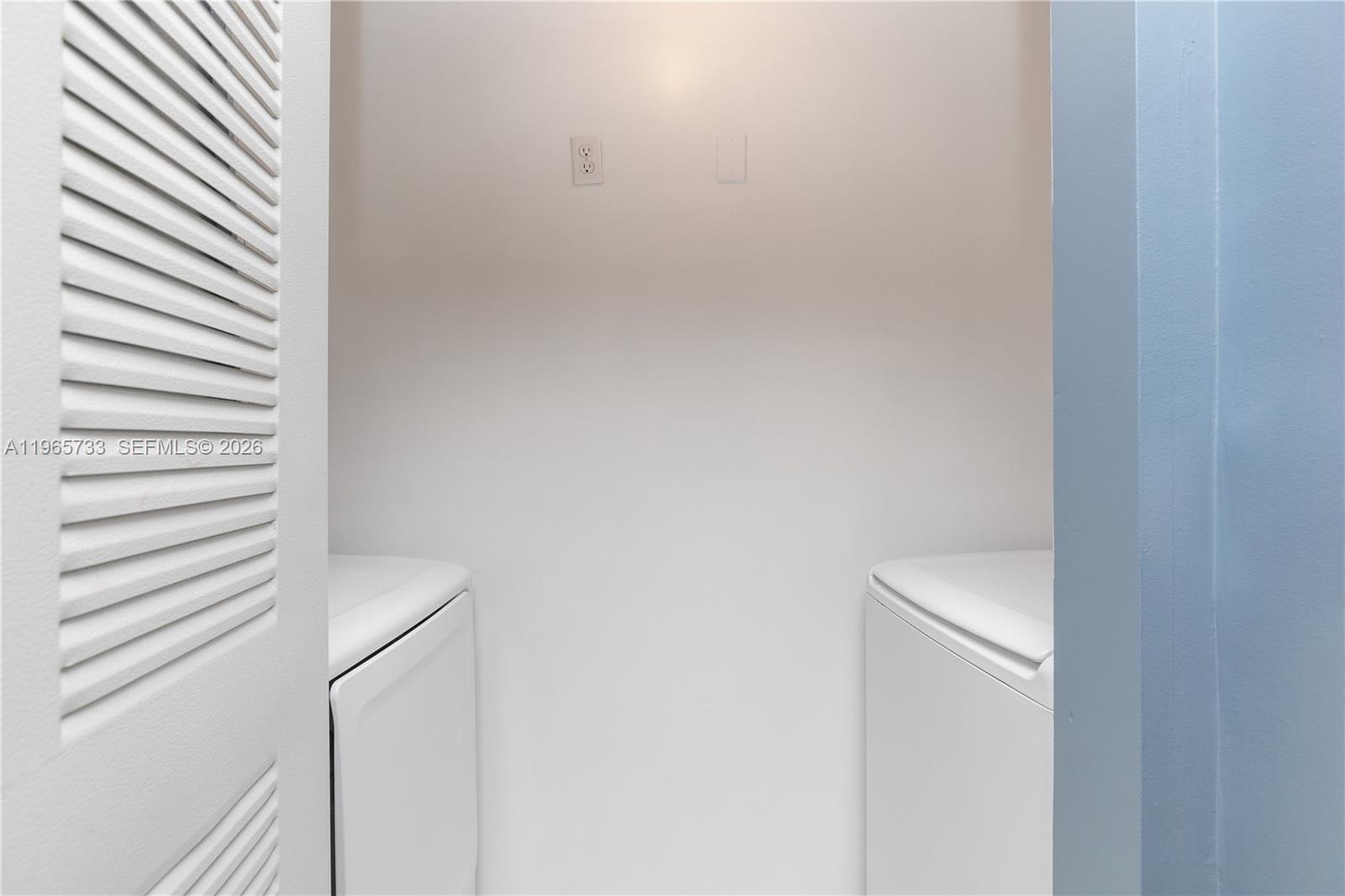 REGENT PARK CONDO - Residential