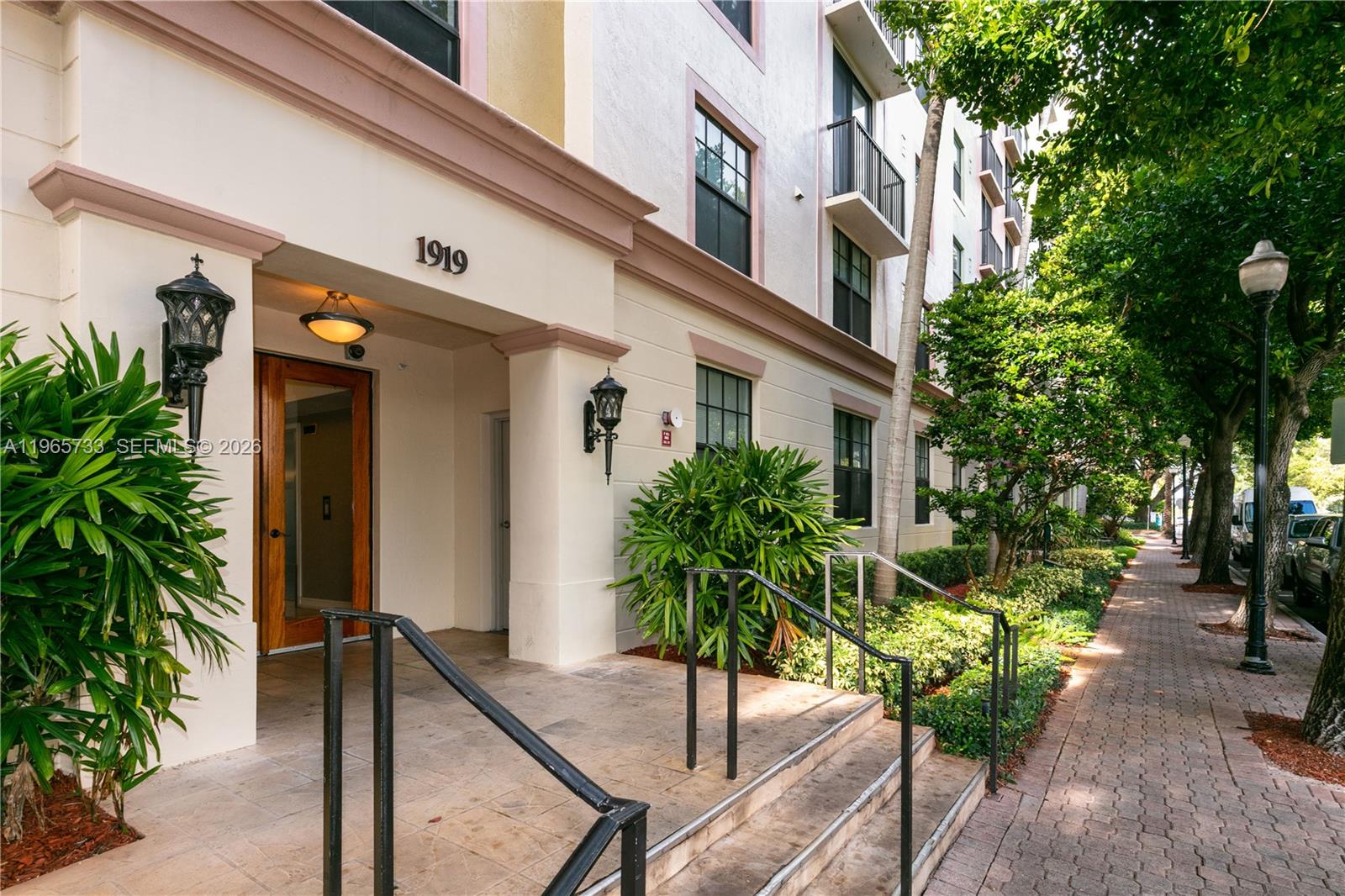 REGENT PARK CONDO - Residential