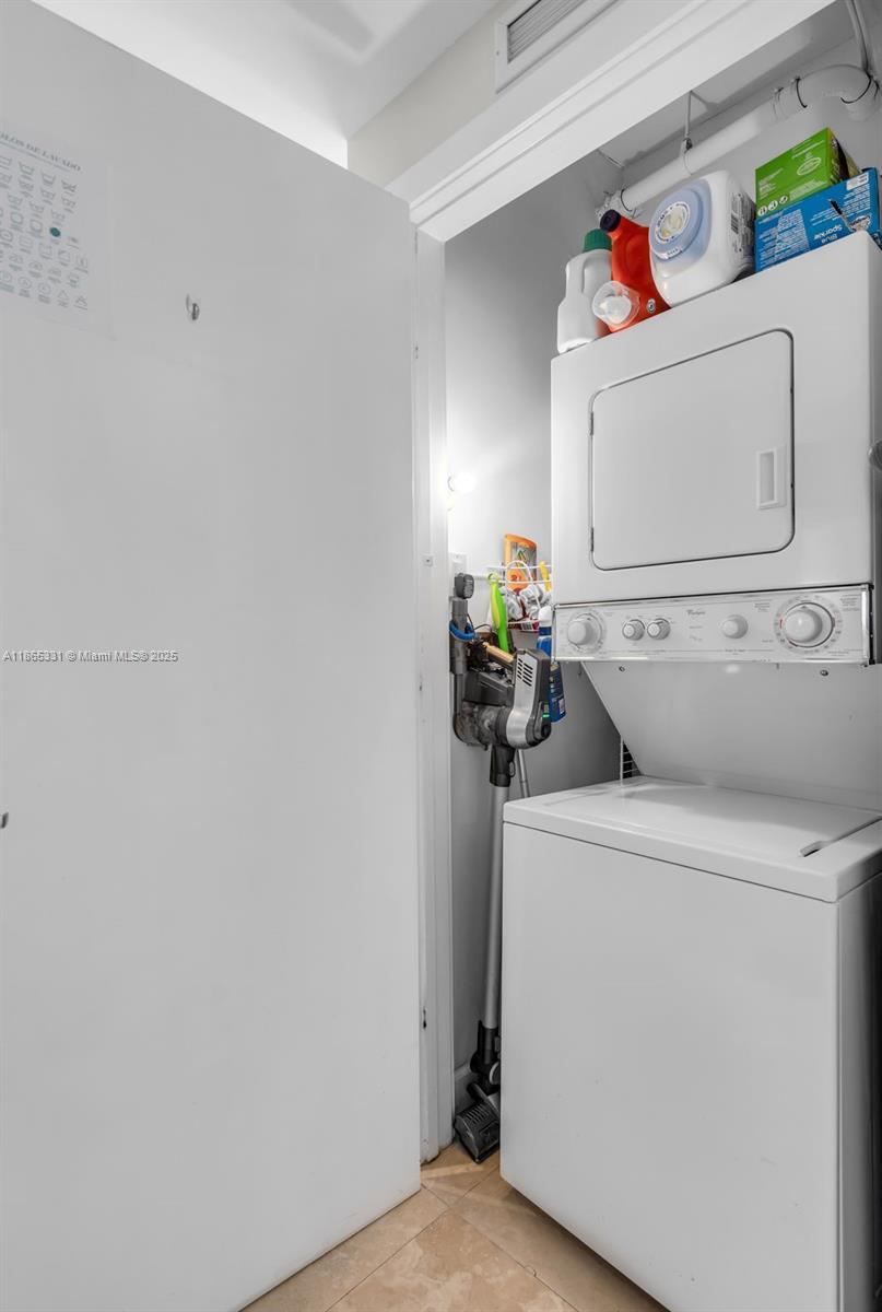 1060 BRICKELL CONDO - Residential