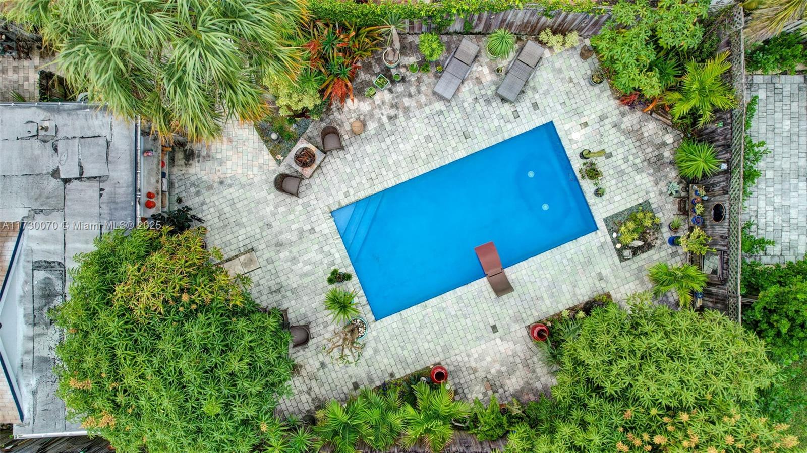 OAKLAND PARK - Residential