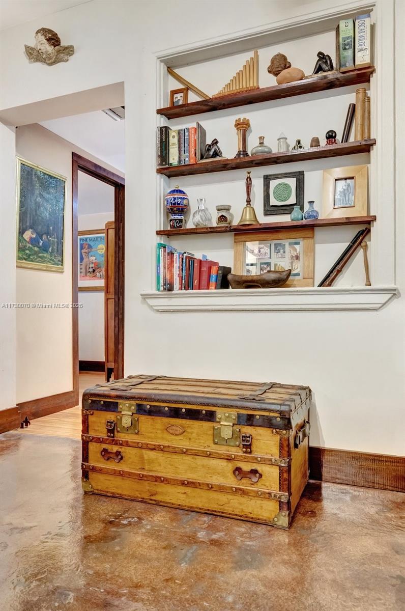 OAKLAND PARK - Residential