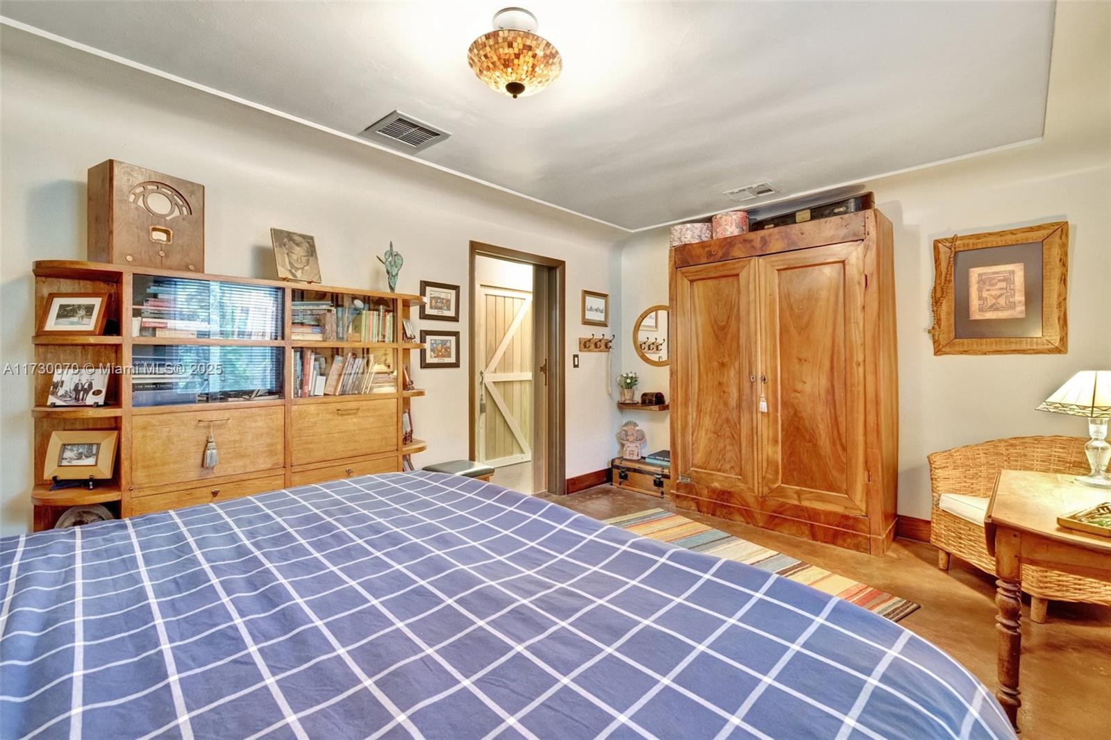 OAKLAND PARK - Residential