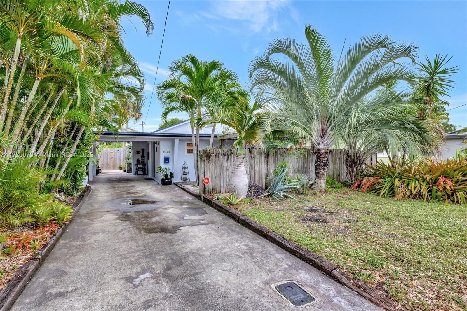 OAKLAND PARK - Residential