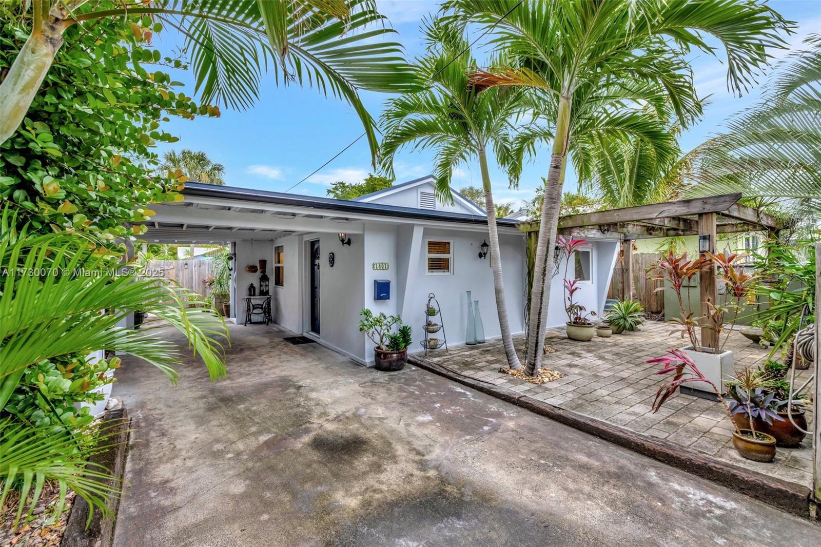 OAKLAND PARK - Residential