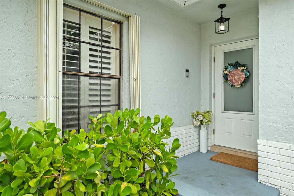 Photo of 2510 NW 110th Ter, Sunrise, FL 33322 (MLS # A11608609)