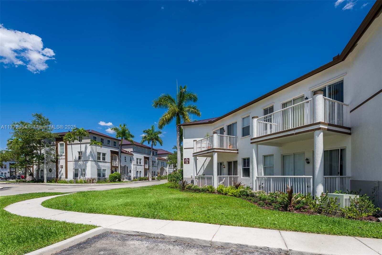 4435 SW 160th Ave 205
