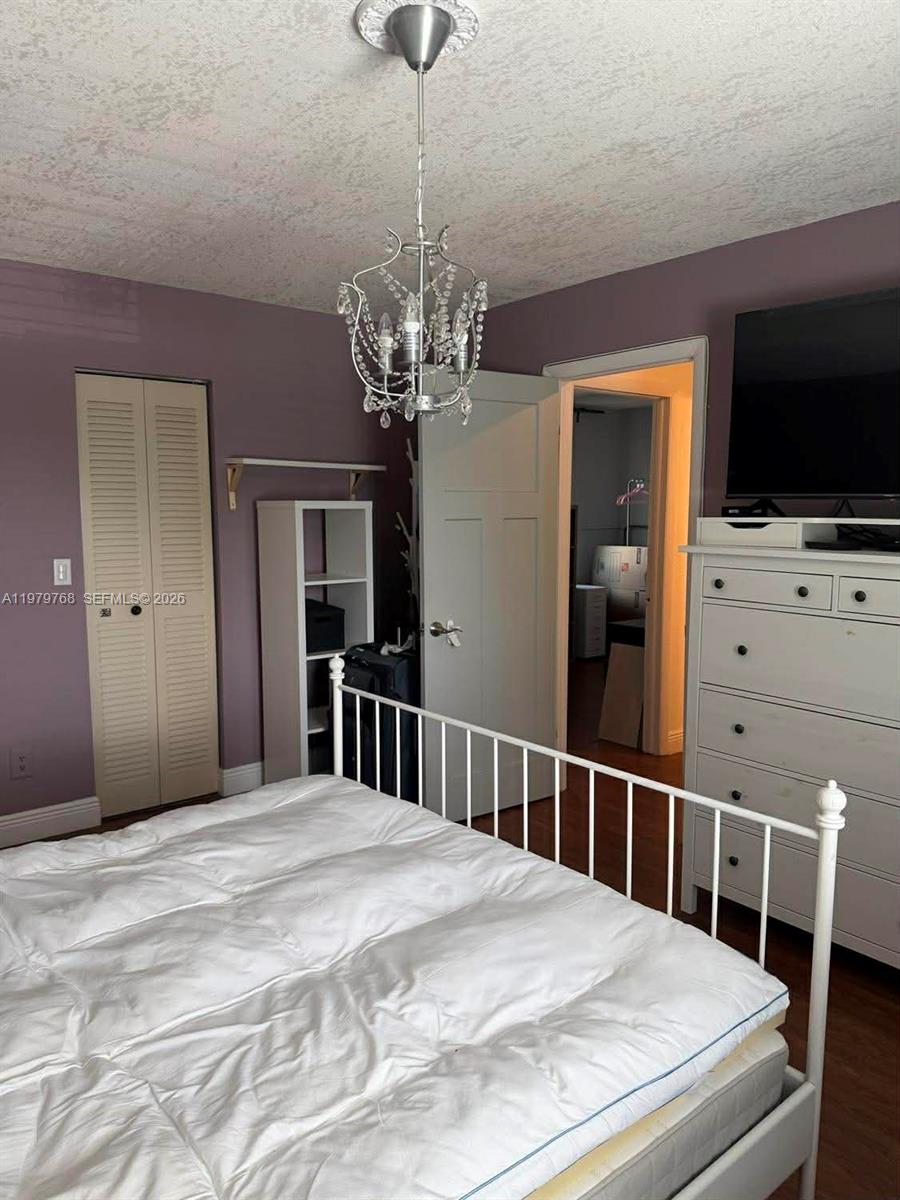 SNAPPER CREEK TOWNHOUSE S - Residential