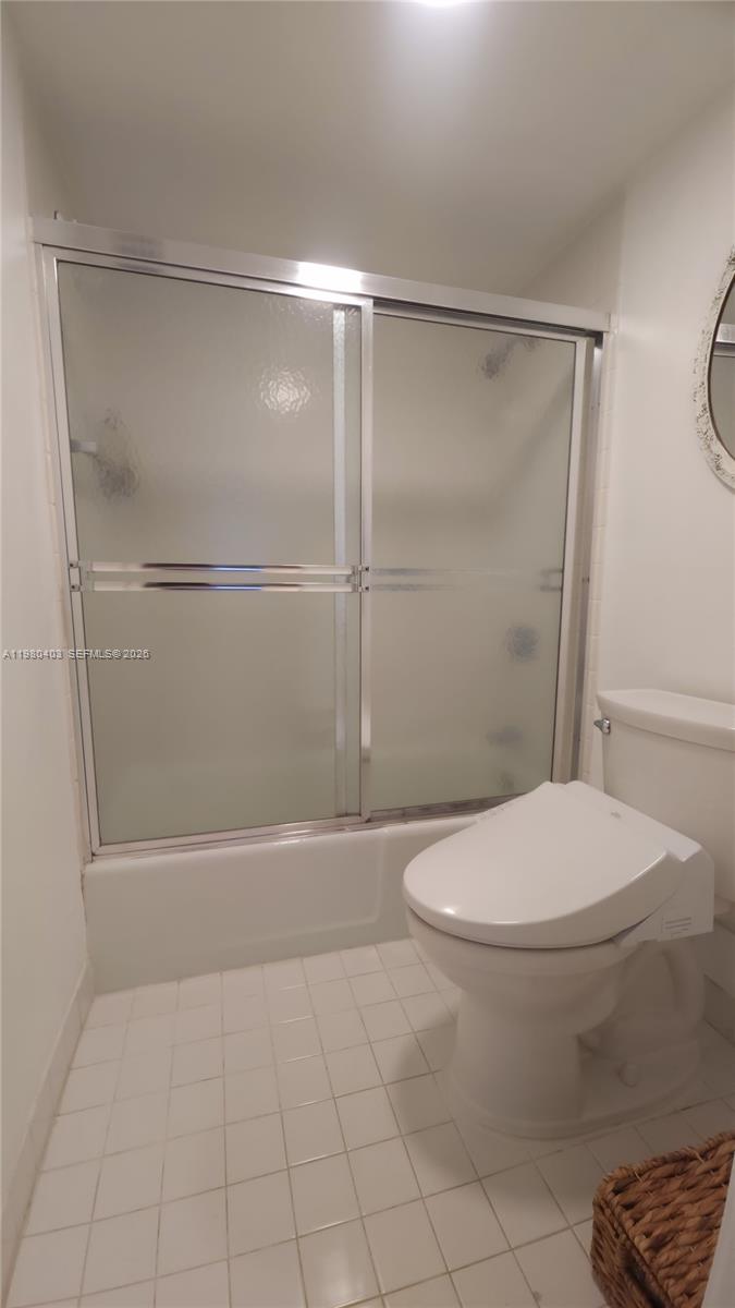 BRICKELL PLACE CONDO - Residential