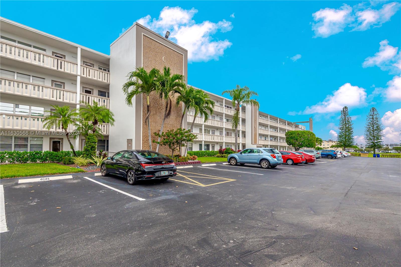 REXFORD AT CENTURY VILLAG - Residential
