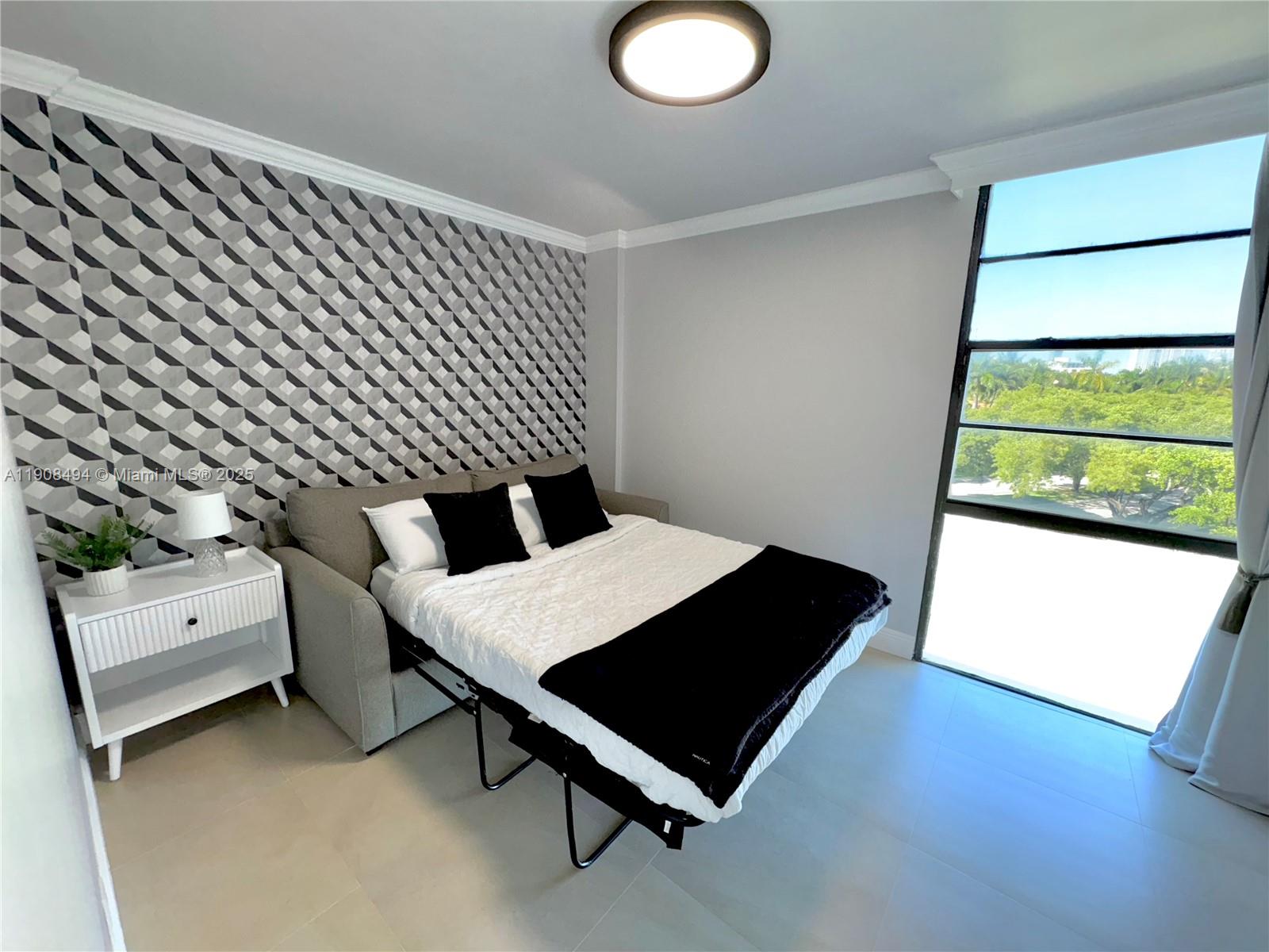 BISCAYA III CONDO - Residential