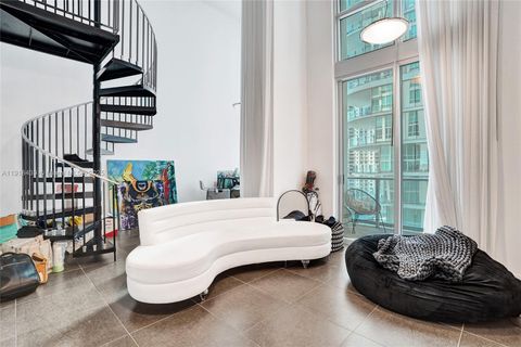 300 S Biscayne Blvd L-1206 Miami FL 33131