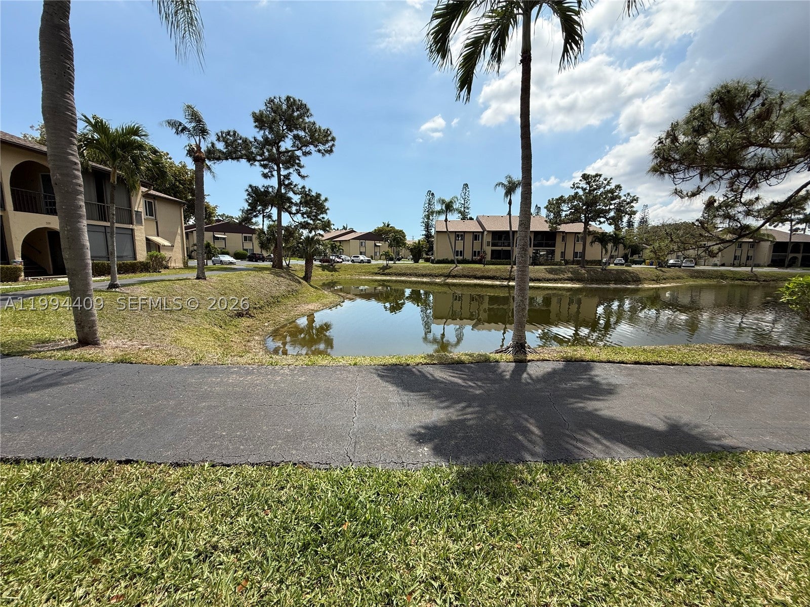 340 Pine Ridge Cir