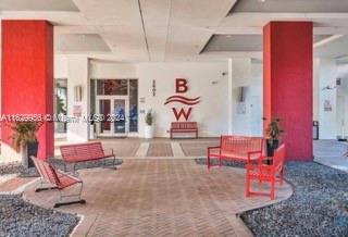 BEACHWALK CONDOMINIUM - Residential