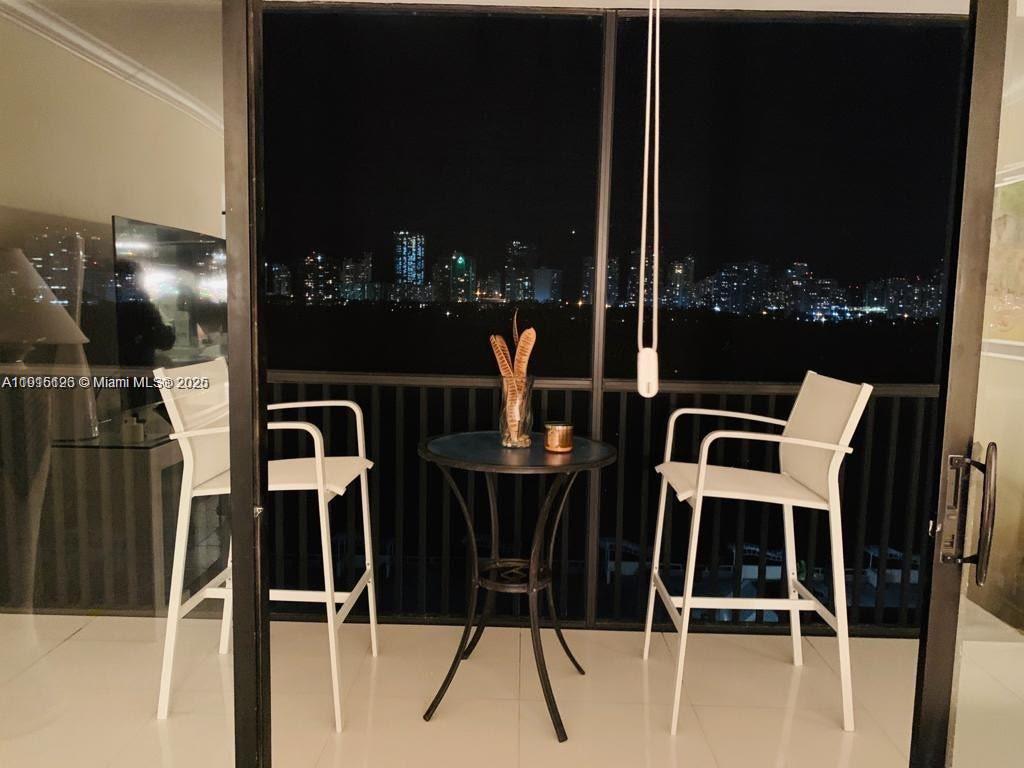 CORONADO CONDO- TOWER II - Residential Lease