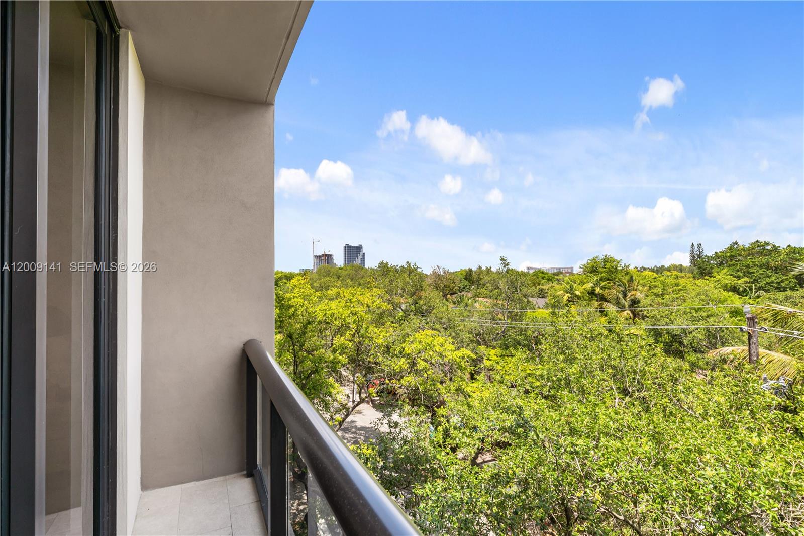 Arbor Coconut Grove - Residential