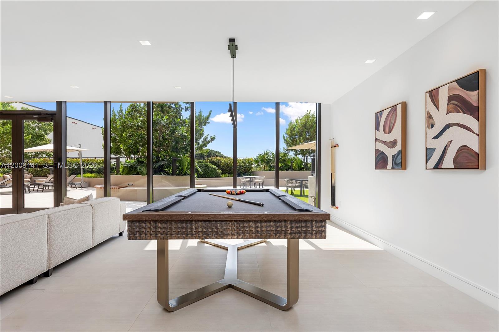 Arbor Coconut Grove - Residential