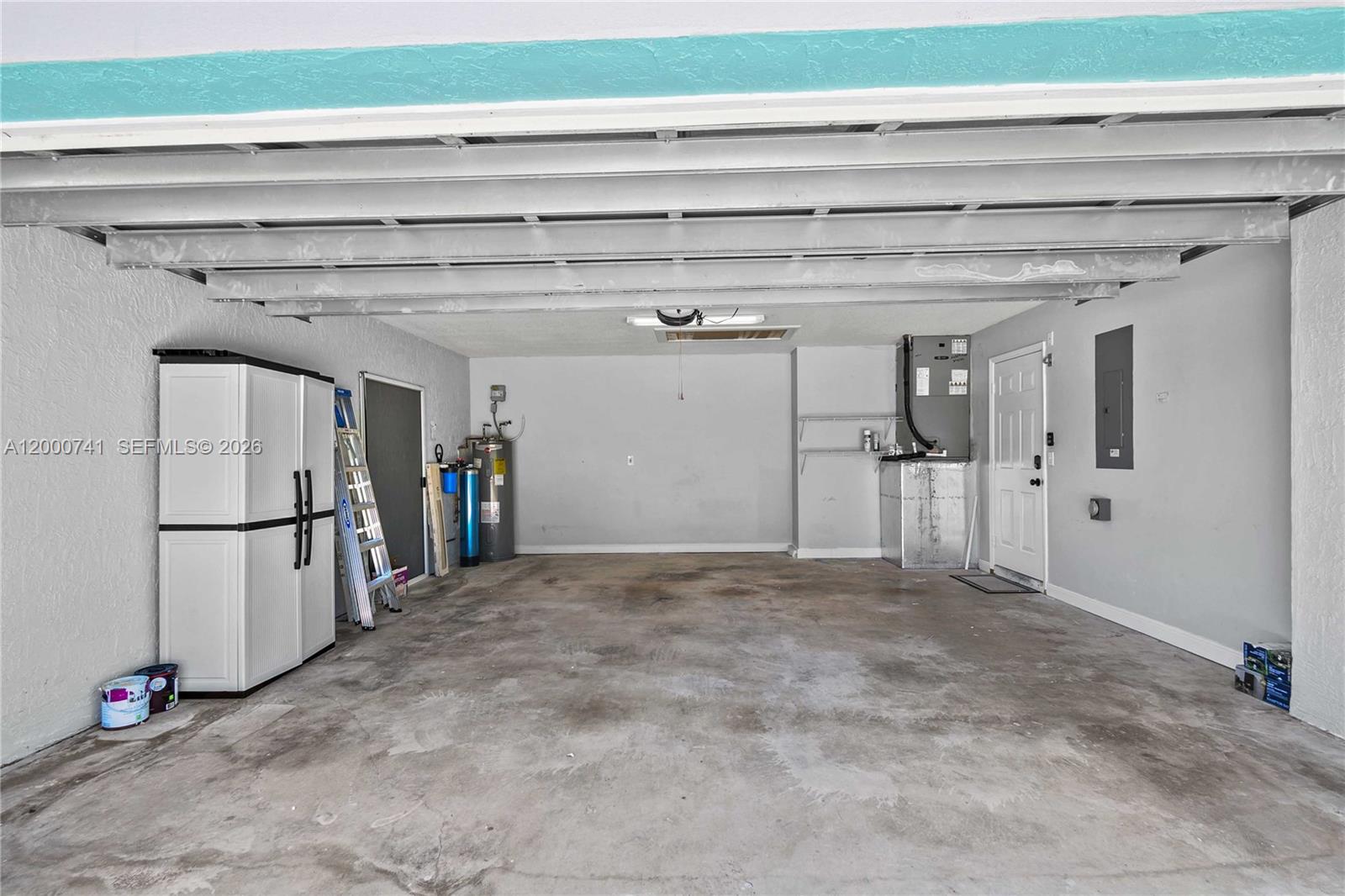 CORAL KEY - Residential