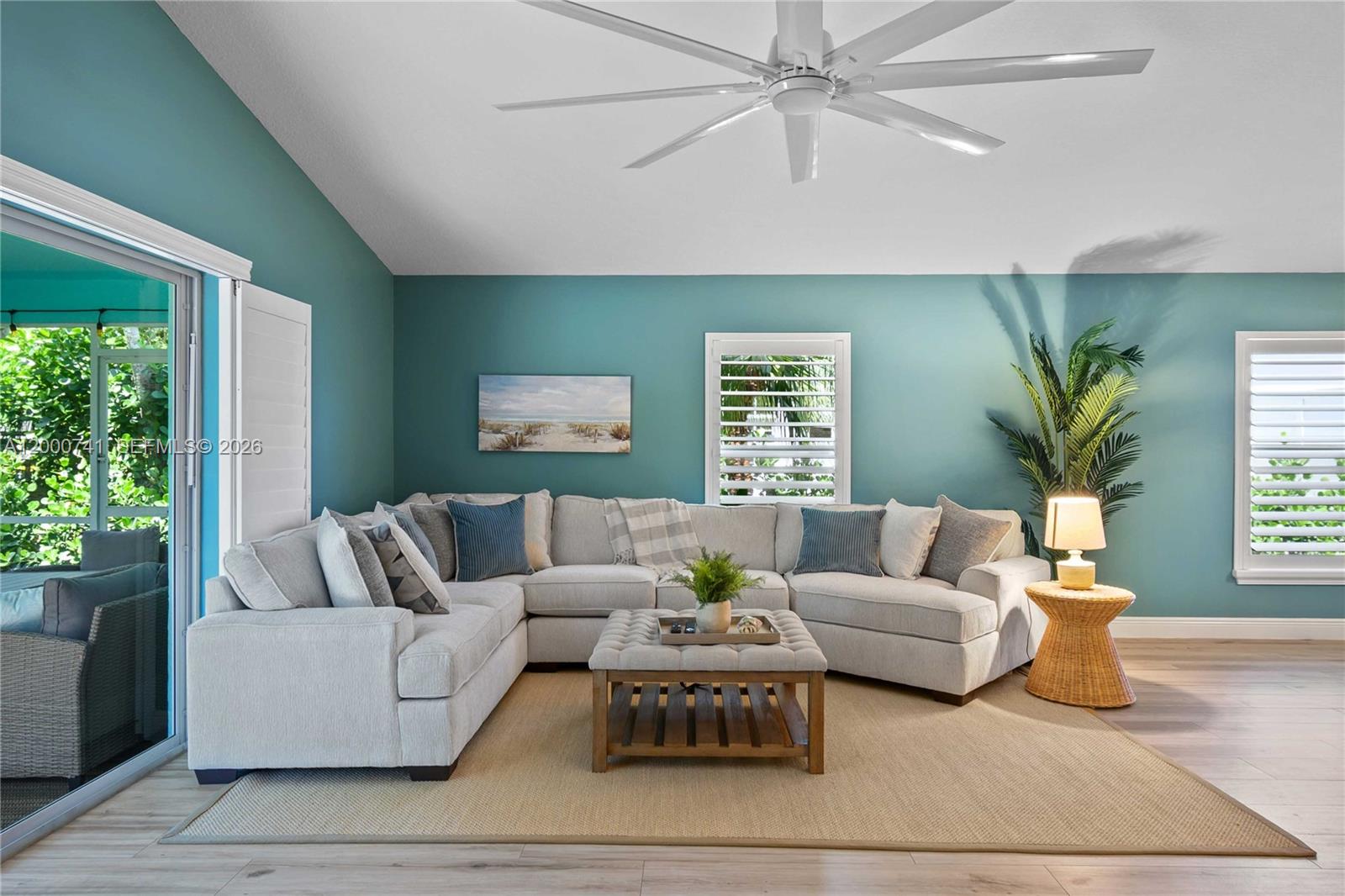 CORAL KEY - Residential