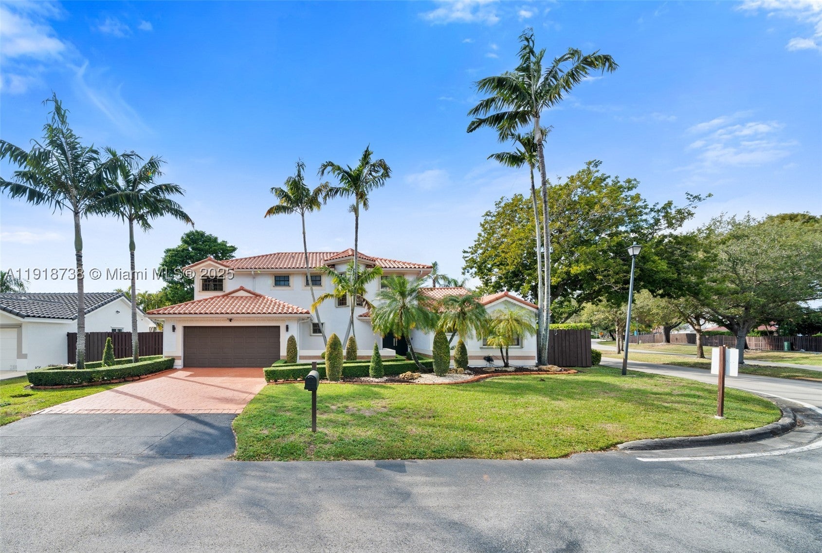 5424 SW 154th Pl 5424