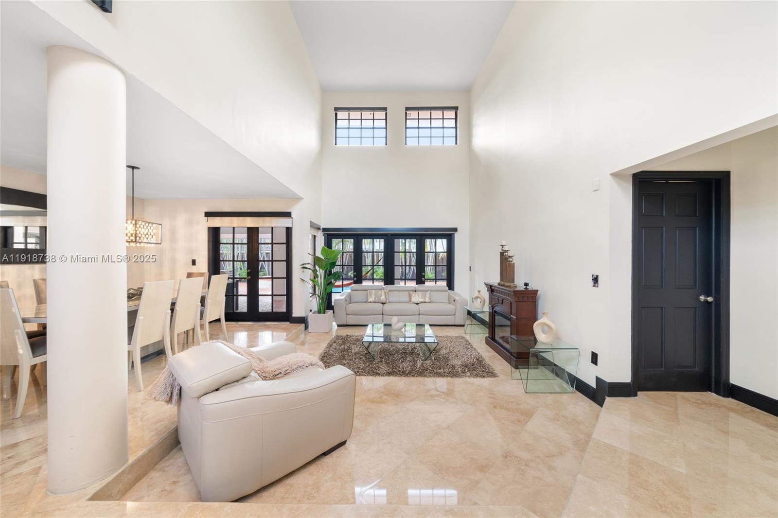 5424 SW 154th Pl 5424