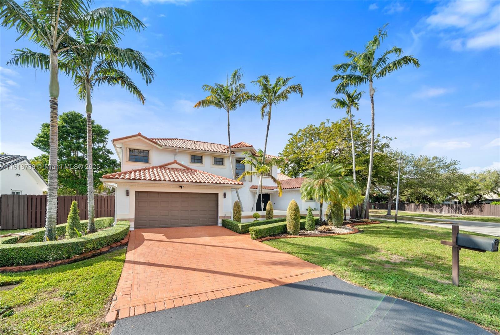 5424 SW 154th Pl 5424