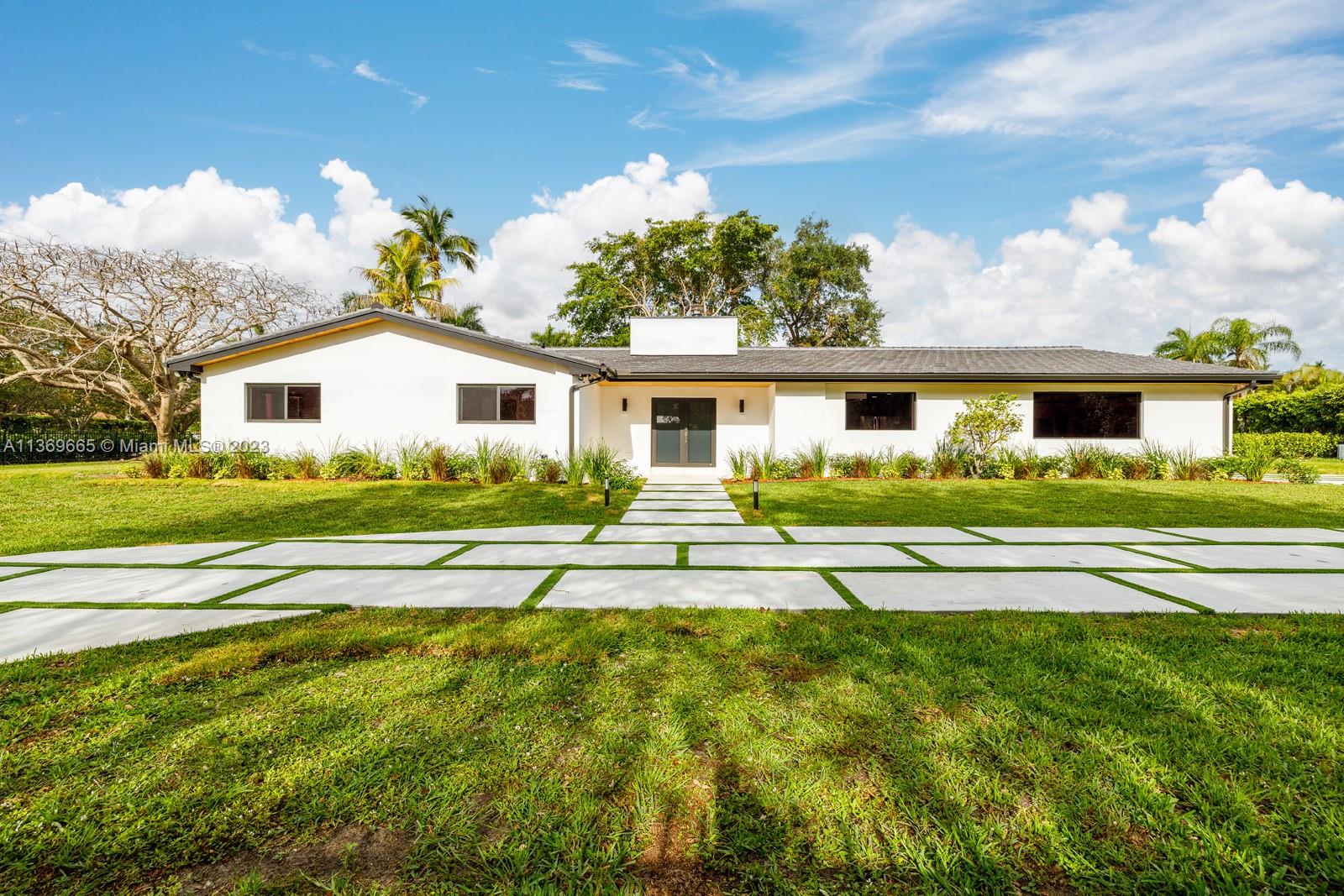 HAMPSHIRE HGTS - Residential