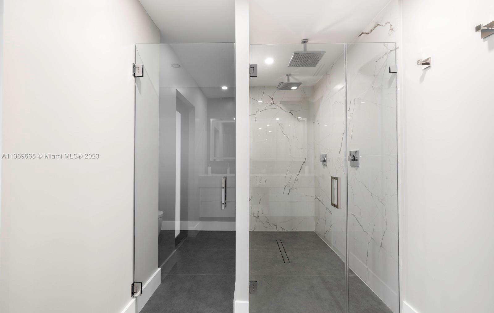 HAMPSHIRE HGTS - Residential