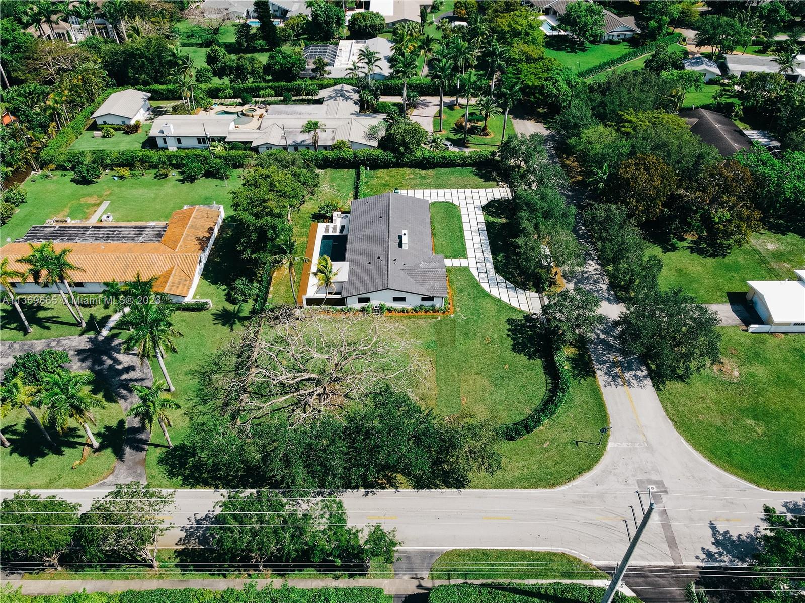 HAMPSHIRE HGTS - Residential