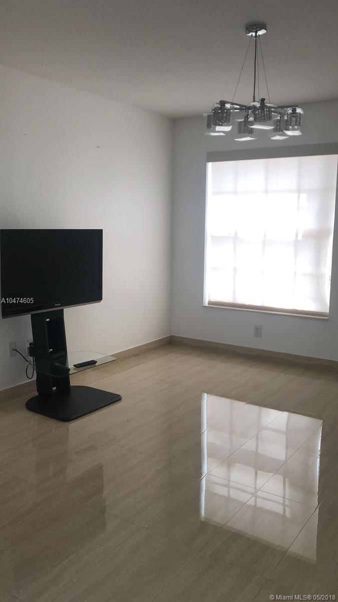 PEMBROKE ISLES I - Residential Lease