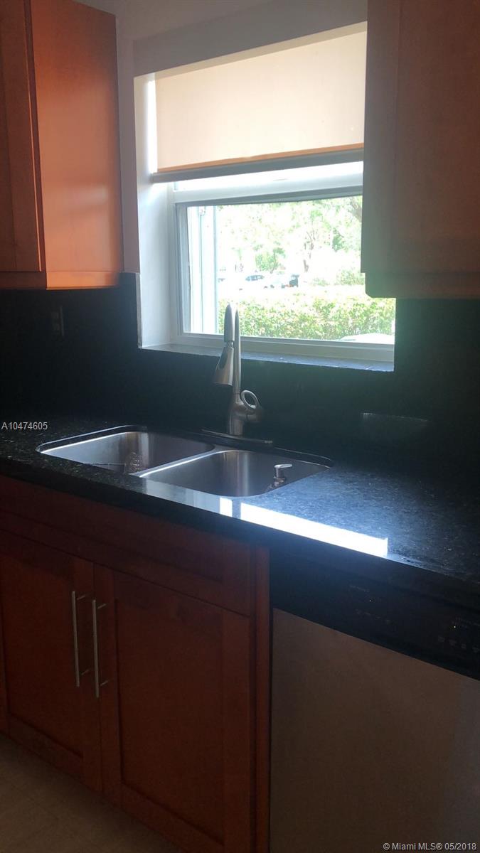 PEMBROKE ISLES I - Residential Lease