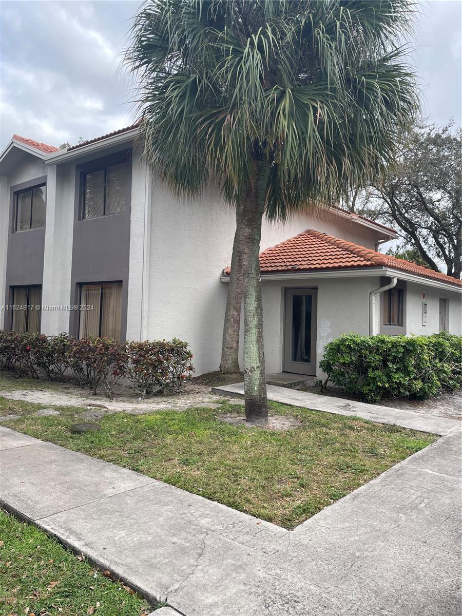 CRESCENT COVE CONDO - Residential