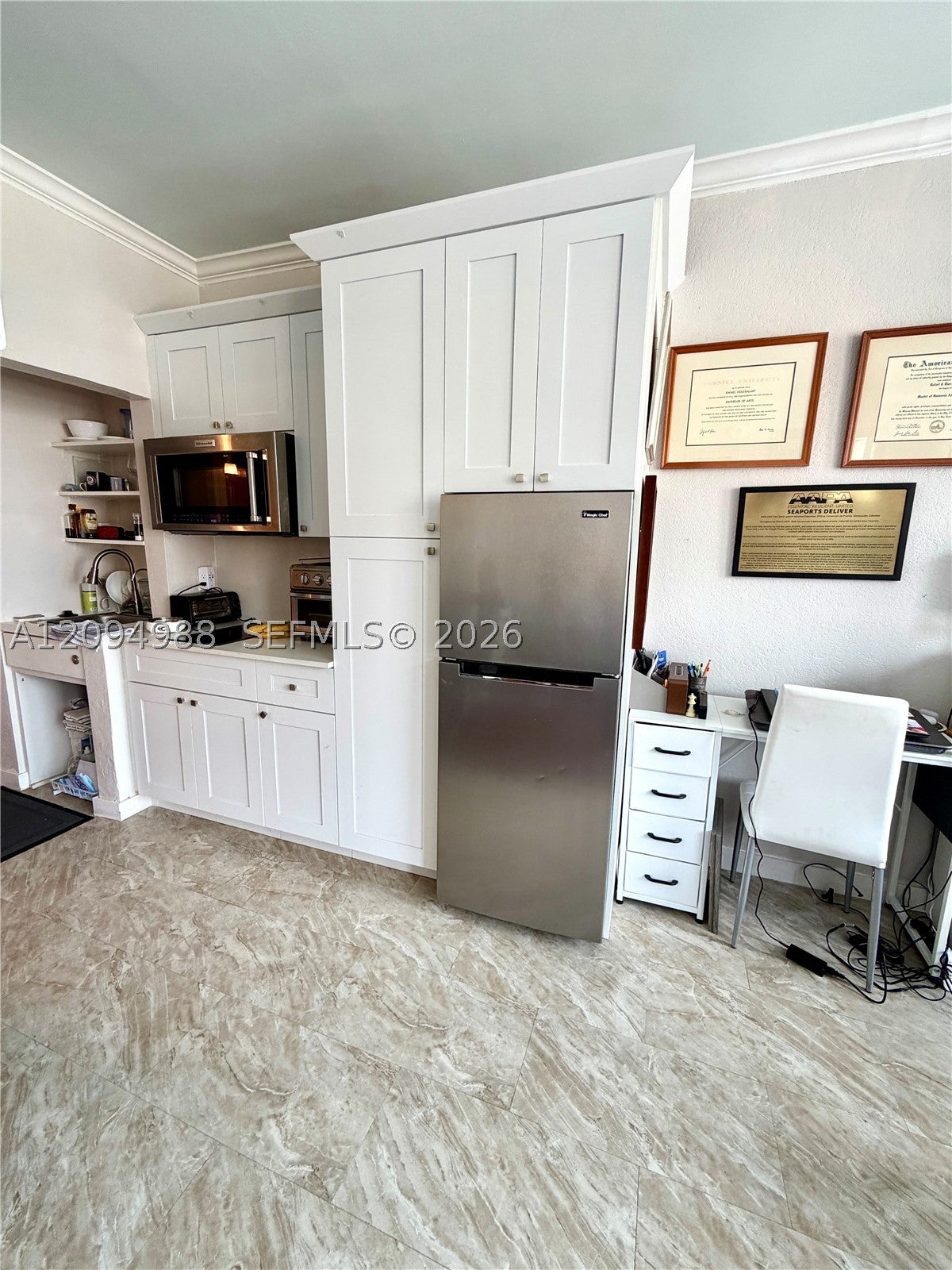 700 Biltmore Way 415